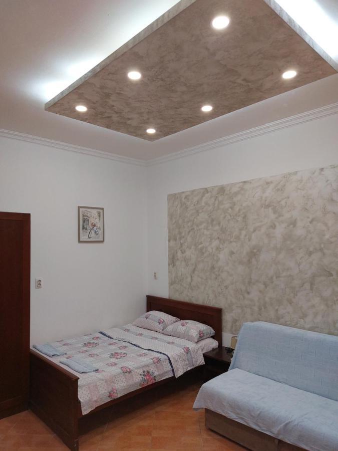 Apartments Mira Tivat Exterior photo