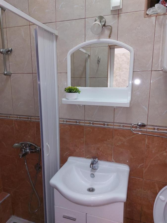 Apartments Mira Tivat Exterior photo